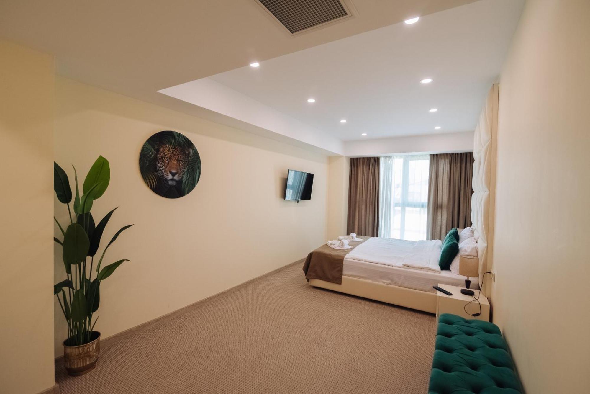 Royal Plaza Hotel Tbilisi ห้อง รูปภาพ